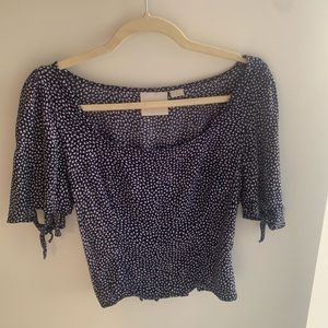 Anthropologie cute blouse size small.